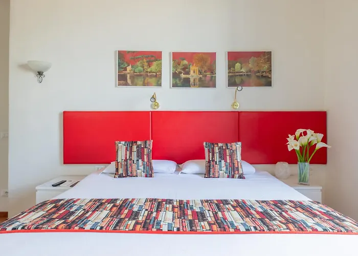 Superior Relais Fcollection Temple View 4*